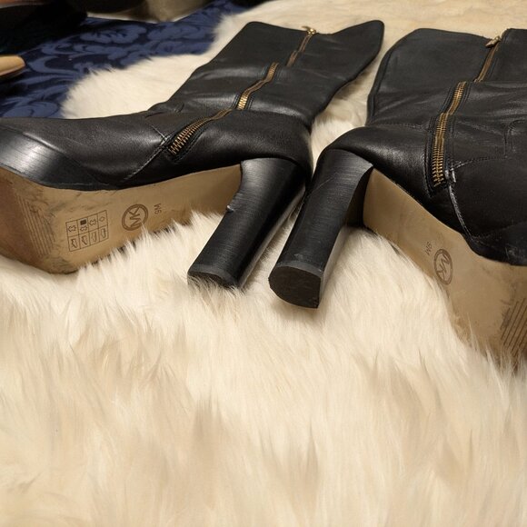 Michael Kors Black Leather Platform Boots - Picture 4 of 9